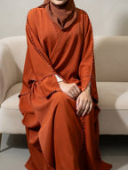 Bahraini Abaya